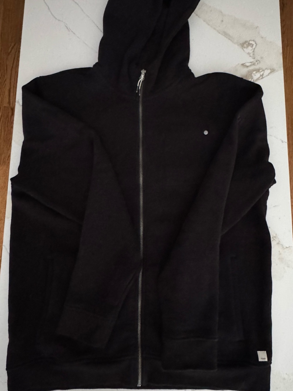 Vuori Black Full-Zip Hoodie Jacket Like New Size XL